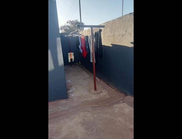 10 BEDROOM HOUSE FOR SALE IN DRIEZIEK